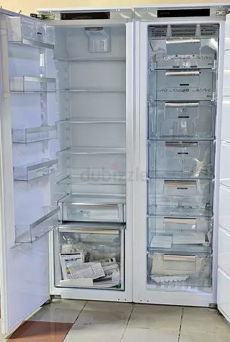 Smeg Built in fridge freezer Brand new Unused