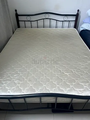 Urgent sale! Queen metal bed frame with mattress