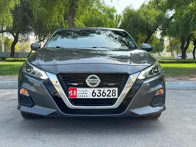 2022 Nissan Altima SR | Low Mileage (53,800 KM) | Complete Service History