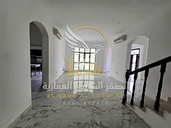 Villa for Annual Rent in Al Falaj 4 Bedrooms, maid's room Majlis, Living Room, Spacious Courtyard, a