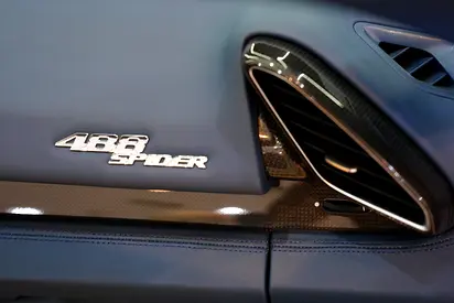 2017 Ferrari 488 — фото 10