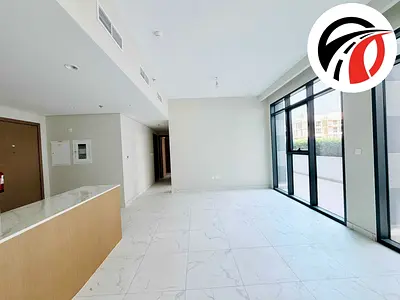 Spacious 2bedroom/ like a brand new / beautiful apt / best location