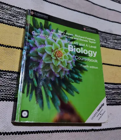 Cambridge International AS and A Level Biology Coursebook (4th Edition) - used