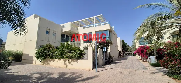 Corner Villa, Nearby Supermarket | Close to Amenities and Car Parking | Ready to move in