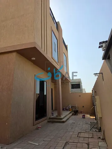 New villa, first occupant, for rent in Sharjah – Al Houshi area
