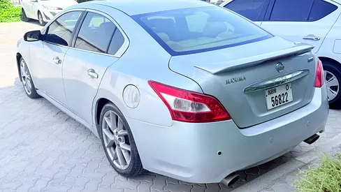 صورة 1 لـ 2010 Nissan MAXIMA