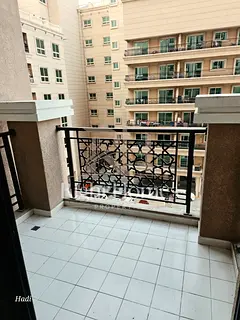 Spacious l With Balcony l Well Maintained