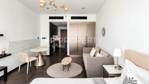 Furnished Studio- Ready To Move- Spacious & Bright