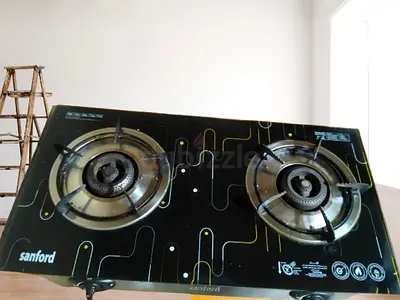 Sanford 2-Burner Gas Stove with Glass Top - Used, Good Working Condition