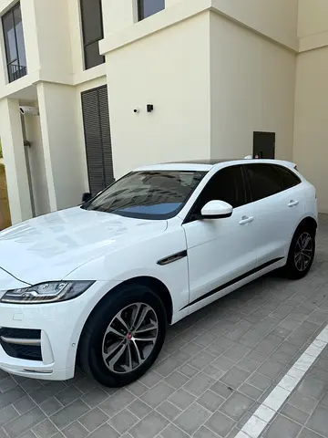 2019 Jaguar F-PACE — фото 3