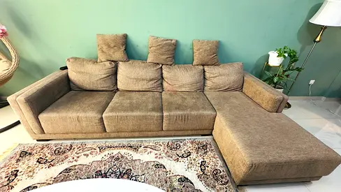 3-seater L-shaped sofa with chaise in beige — good condition
