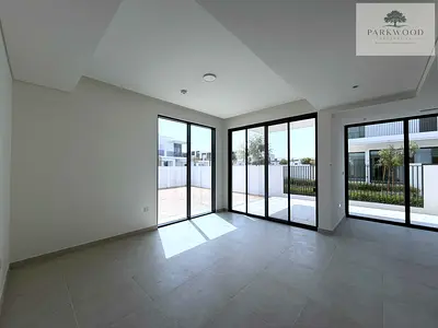 Premium Big Plot | Close to Pool & Park | New handed over unit