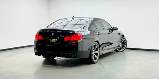 2013 BMW M5 photo 4