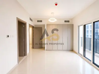 Spacious 2BHK With Huge Wardrobes Road View Balcony