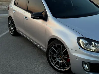 صورة 3 لـ 2012 Volkswagen GOLF GTI