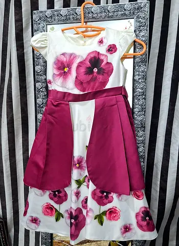 Girls Floral Party Dress - Size 7-8 years, Excellent Condition
