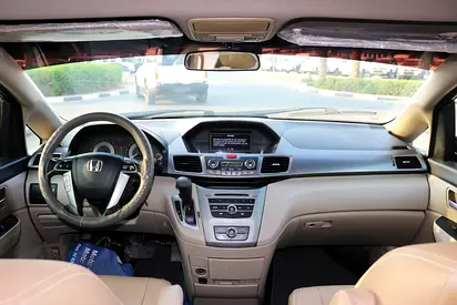 2014 Honda ODYSSEY photo 13