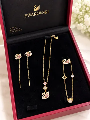 Swarovski Swan Jewelry Set – Necklace, Bracelet and Drop Earrings (Gold-tone, Crystal)