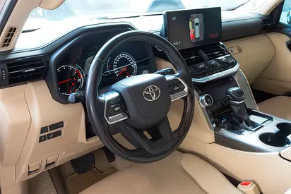 صورة 8 لـ 2022 Toyota LAND CRUISER