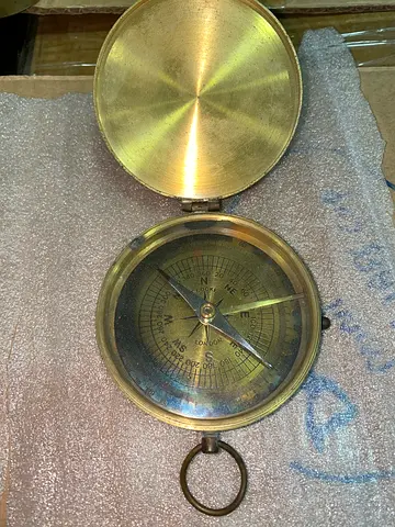 Antique brass compass 8cm length