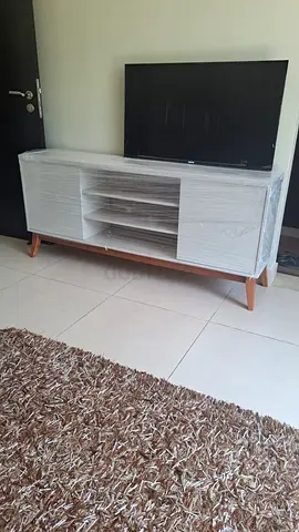 TV console white