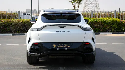 2023 Aston Martin DBX 照片 17