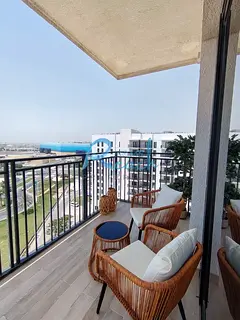 Corner Unit l Ferrari World View l High Floor