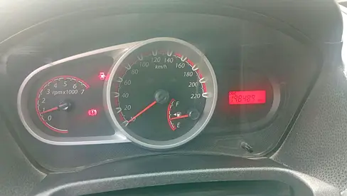 2015 FORD FIGO 照片 6
