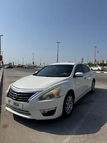 Nissan Altima 2.5S 2015