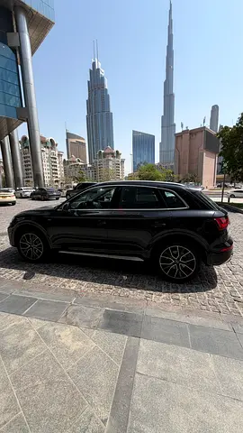Audi Q5  quattro 45 TFSI. SLINE