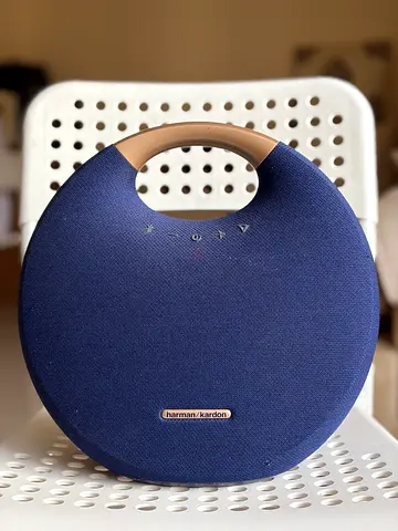 Harman Kardon Onyx Studio Portable Bluetooth Speaker - Blue