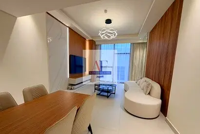 Brand New | Ultra Luxurious | Fully Smart Home | 4 CHQs