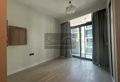 Modern Studio | Ready to move | Balcony