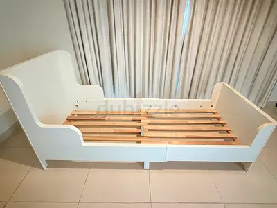 IKEA Besunge Extendable Bed with Mattress and Free Duvet Pillows Linen