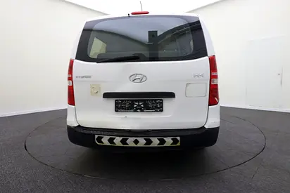 صورة 3 لـ 2017 Hyundai H1