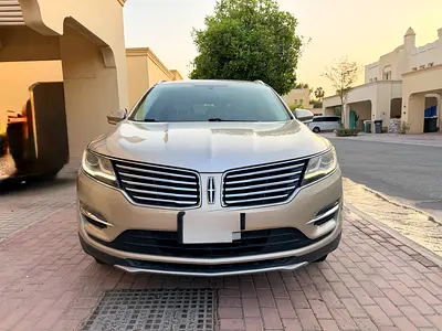 صورة 2 لـ 2017 Lincoln MKC