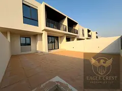 4BR Villa | Jebel Ali Village Townhouses | Garden & Balcony