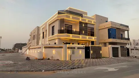 فيلا عصرية فاخرة للبيع في الزاهية | زاوية شارعين | 5 غرف نوم ماستر | أرضي + أول + روف | شامل رسوم التسجيل والتمليك