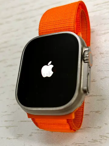 Apple Watch Ultra gen1.