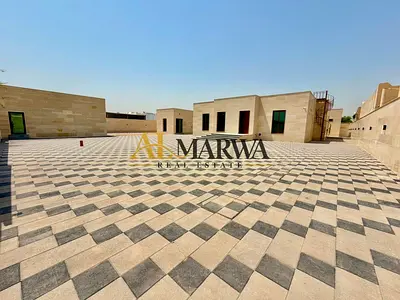 Spacious 5-br Sparet Majlis & Big Hall & outside Kitchen & Maid Room Big space Garden & Parking Big Villa Just 180k