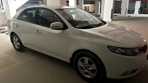 2011 KIA CERATO 照片 6