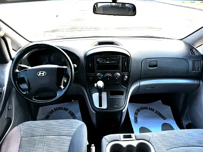 صورة 7 لـ 2014 Hyundai H1