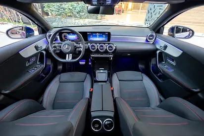 صورة 13 لـ 2025 Mercedes-BENZ A-CLASS