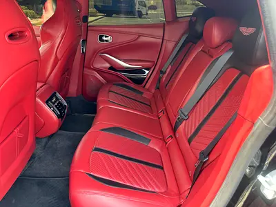2023 Aston Martin DBX 缩略图 13