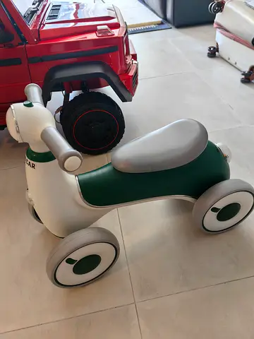 balance bike Toddler Ride-On Scooter Toy — with music Good Condition