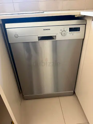 Siemens Dishwasher almost New Condition