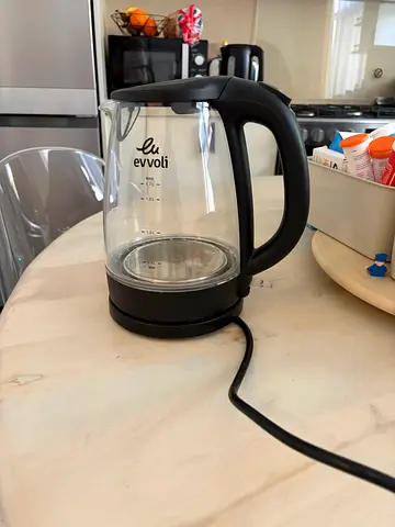 Glass Electric Kettle - 1.7L, Used