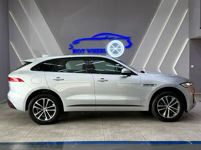 2019 Jaguar F-PACE — фото 6