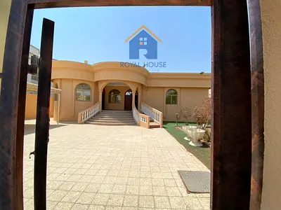 Villa for Annual Rent in Al Khazamiya – Sharjah