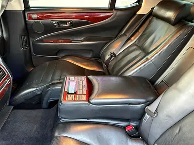 Lexus ls600h hybrid